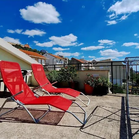 Tutti Apartament Szybenik